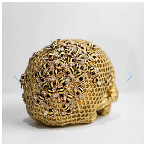 Killa Beez Art sculpture - Picture 4 of 7